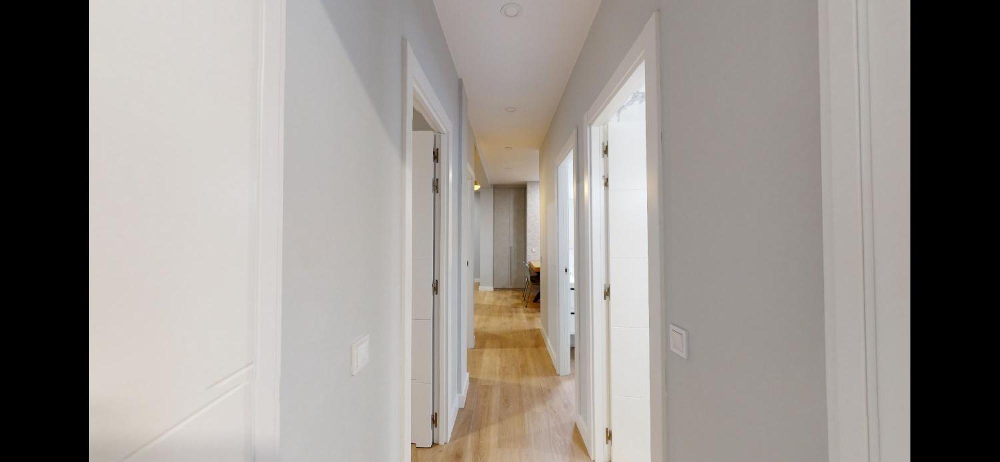 Piso De Hojas Apartamento